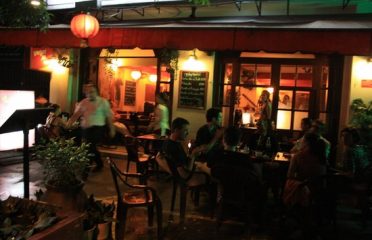 Long Phi Bar