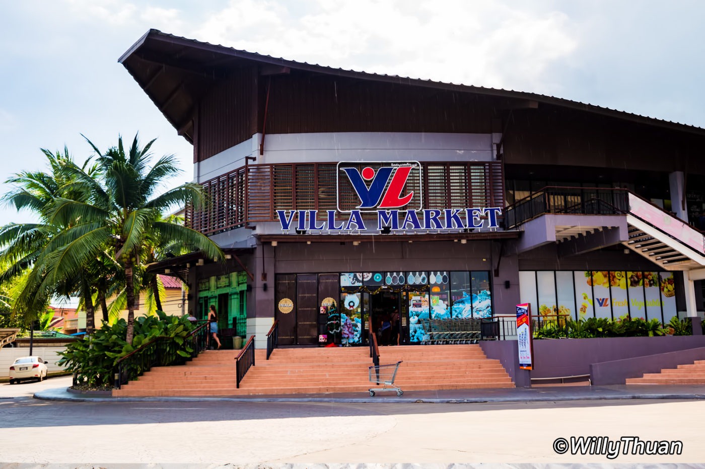 Villa Market Chalong
