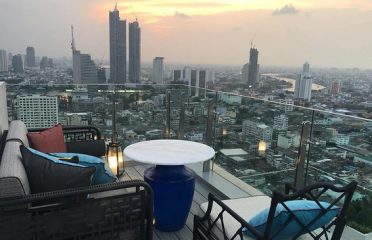 Yao Restaurant And Rooftop Bar